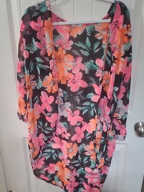 TeenBell S Floral Open-Front Kimono Cardigan - Black with Pink & Orange Flowers